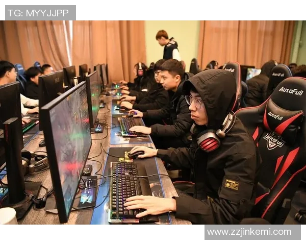 电竞数据电竞实时数据分析与平精英评论探讨JDG的运营成败经验